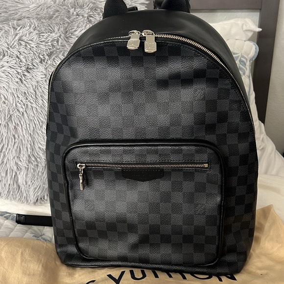 Louis Vuitton Josh backpack - Picture 3 of 8